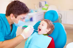 زمان اولین ویزیت دندانپزشکی کودکان | تیم دندانپزشکی نیل - Nil Dental Team